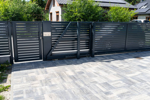 Best Driveway Paving Contractor  in Athens, IL